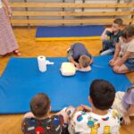 Klasa 2b w programie „Ratujemy i Uczymy Ratować”